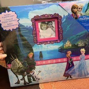 Frozen scrapbook